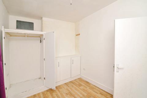 2 bedroom ground floor flat for sale, Church Road, St. Leonards-On-Sea