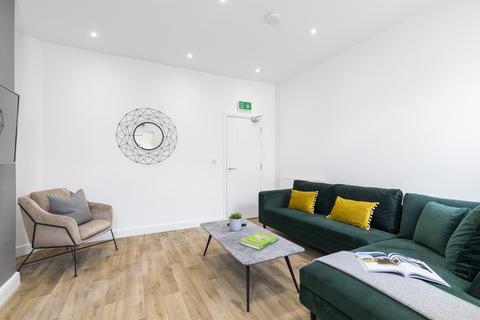 undefined, INCREDIBLE Student Property near Uni, West Parade, LINCOLN