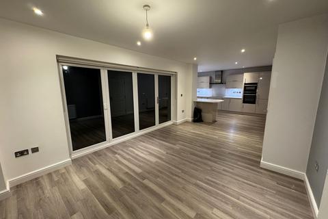undefined, Morcom Drive, LEICESTER