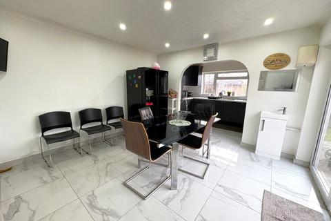 undefined, Rutherford Street, EXETER