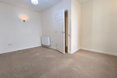 1 bedroom apartment to rent, North Parade, FROME