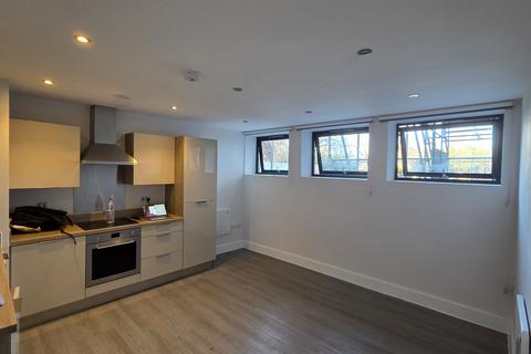 1 bedroom flat to rent, Burlington Road, NEW MALDEN