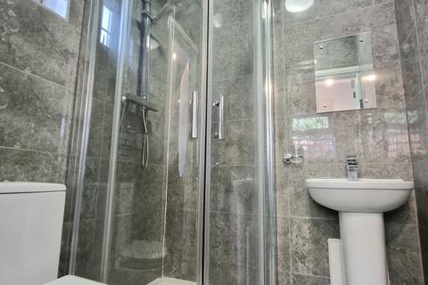 undefined, Middle Ope, WATFORD