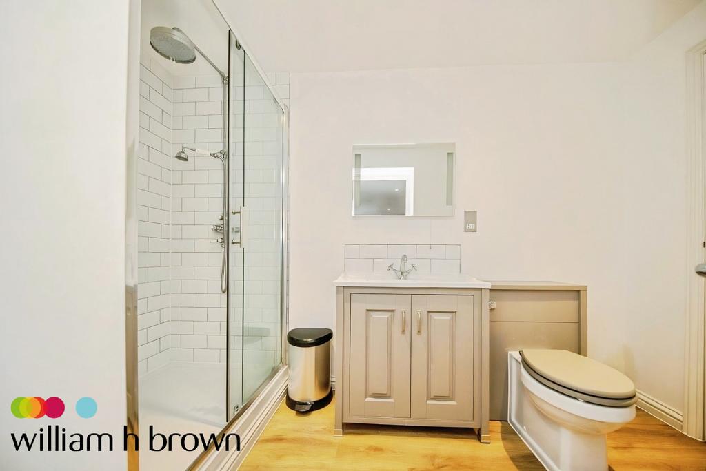 En-suite Bathroom