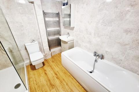 undefined, Clarendon Road, Harpenden