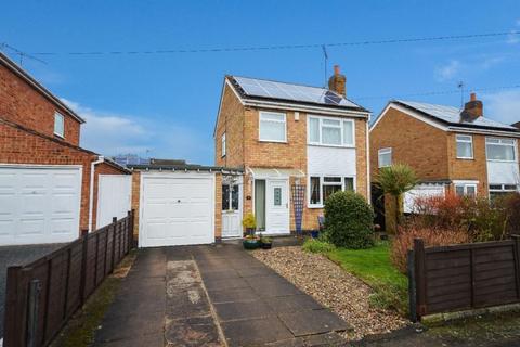 3 bedroom house to rent, Lynmouth Drive, WIGSTON