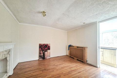 3 bedroom house to rent, Lynmouth Drive, WIGSTON