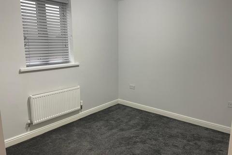 2 bedroom flat to rent, Waterfields, Retford