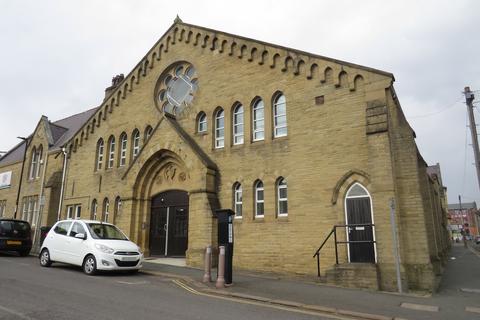 2 bedroom apartment to rent, Prescott Street, HALIFAX