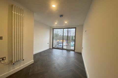 1 bedroom flat to rent, Clearwater Way, CARDIFF
