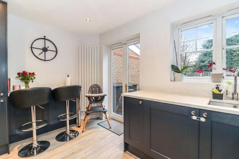 2 bedroom terraced house for sale, Hopwood Close, Watford, WD17