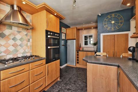 3 bedroom detached house for sale, Spitalfields, Blyth, Worksop