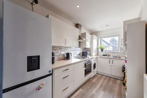 2 bedroom flat for sale, Victoria Crescent, Shirley, SOLIHULL