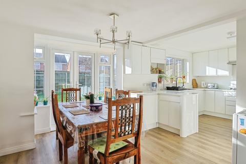 5 bedroom detached house for sale, Waytown Close, Poole