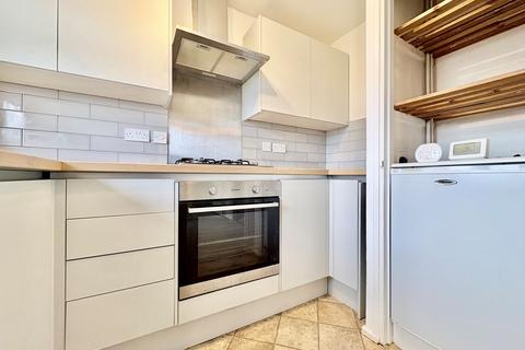 undefined, Edmunds Road, HERTFORD