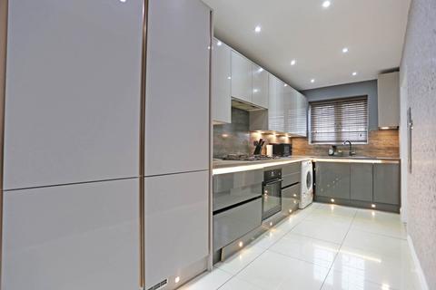 undefined, Hazelmere Gardens, Hornchurch, RM11