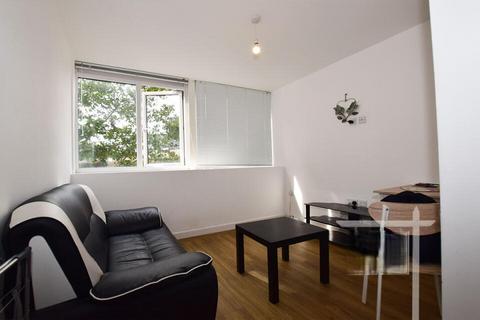 1 bedroom apartment to rent, Isambard Brunel Road, PORTSMOUTH