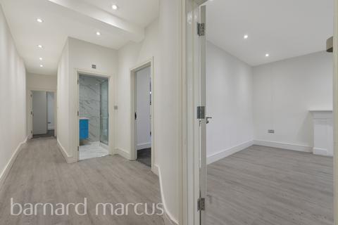 2 bedroom apartment to rent, Perham Road, Kensington