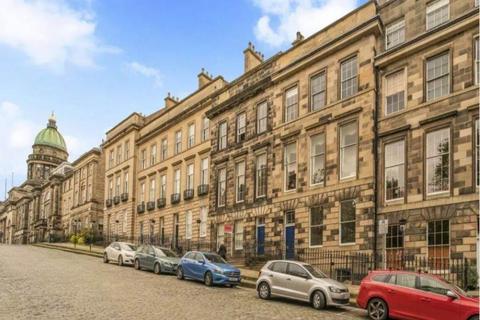 2 bedroom flat to rent, Glenfinlas Street, New Town, Edinburgh
