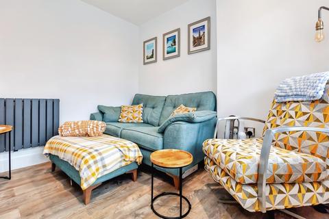 3 bedroom semi-detached house for sale, Beech Grove, Stamford