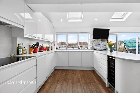 5 bedroom semi-detached house for sale, Grafton Road, Worcester Park