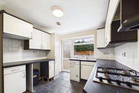 4 bedroom semi-detached house to rent, Bristol Road, Colchester, Essex, CO1