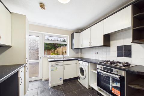 4 bedroom semi-detached house to rent, Bristol Road, Colchester, Essex, CO1