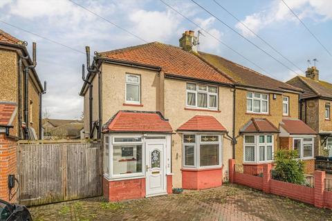 3 bedroom semi-detached house for sale, Hamilton Avenue, Surbiton KT6