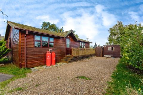 2 bedroom lodge for sale, Sleaford Road, Tattershall, Lincoln