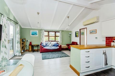 2 bedroom lodge for sale, Sleaford Road, Tattershall, Lincoln