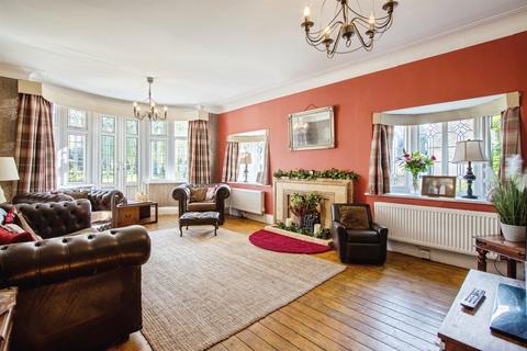 4 bedroom detached house for sale, Ring Road, Seacroft, LEEDS