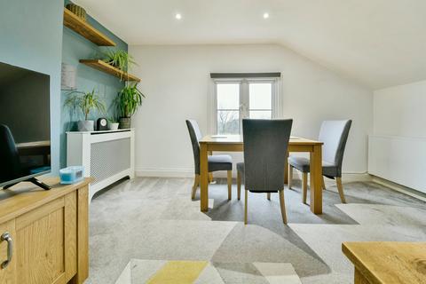 2 bedroom apartment for sale, New Road, Hertford
