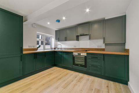 undefined, Kingswood Way, South Croydon