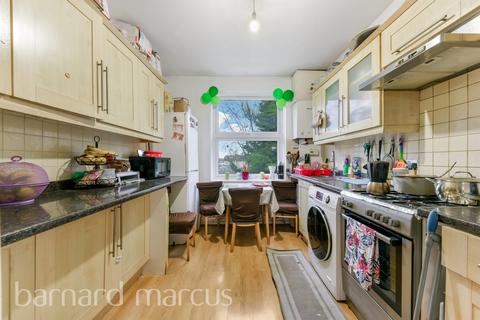 undefined, Hatfeild Mead, Morden