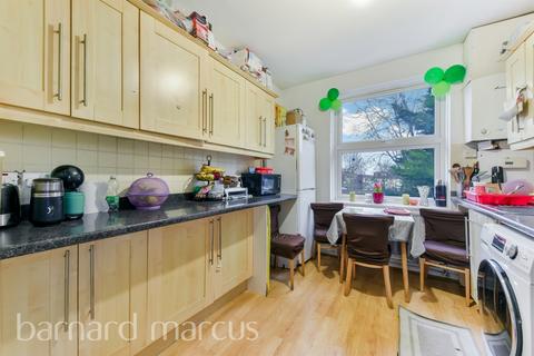 undefined, Hatfeild Mead, Morden