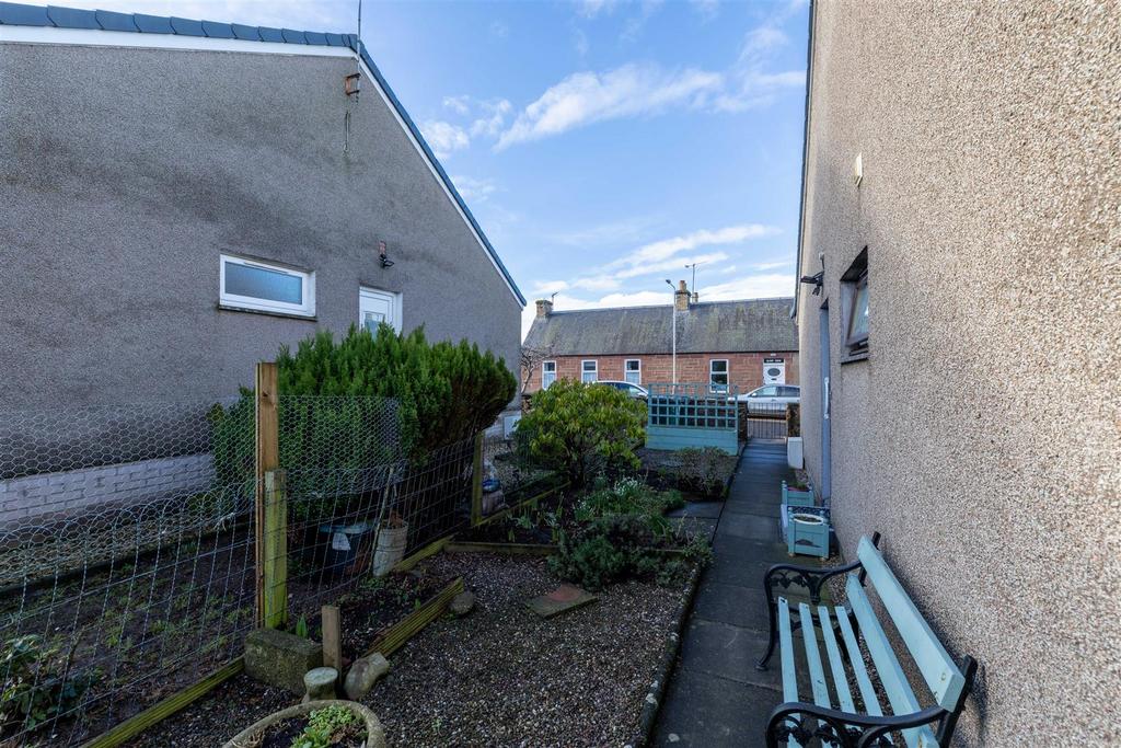 Braeside, North Str, Burrelton-43.jpg