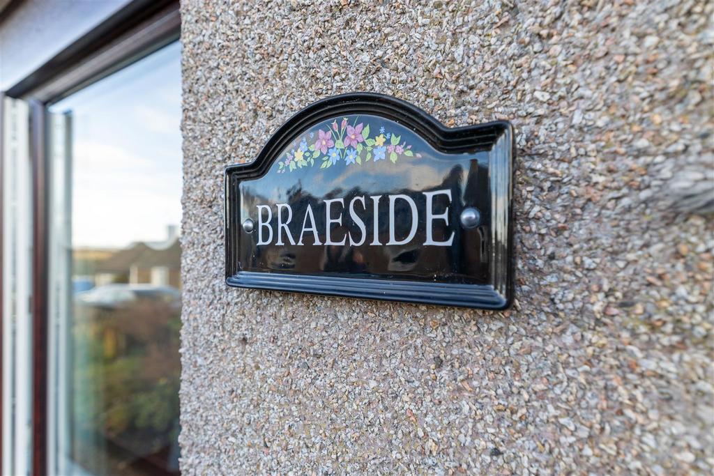 Braeside, North Str, Burrelton-48.jpg
