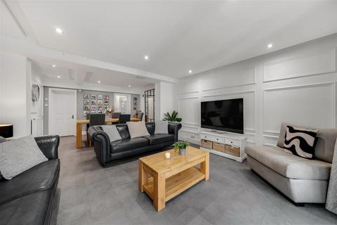 16 bedroom detached house for sale, 48. Park Road, Swanage
