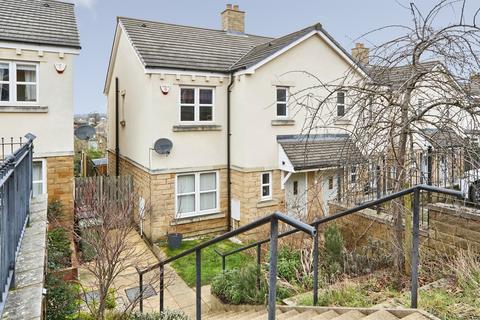 3 bedroom end of terrace house for sale, Palmer Green, Farsley, Pudsey