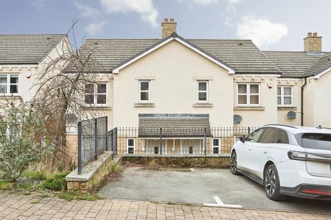3 bedroom end of terrace house for sale, Palmer Green, Farsley, Pudsey