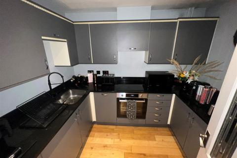 2 bedroom apartment for sale, Winchester Mews, Aldridge