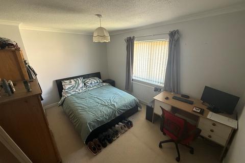 2 bedroom terraced house for sale, West Street, Havant