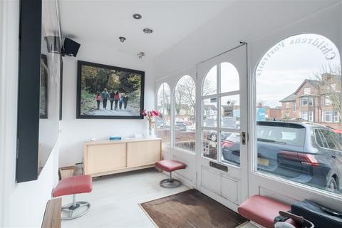 3 bedroom end of terrace house for sale, Abbey Road, Barrow-In-Furness