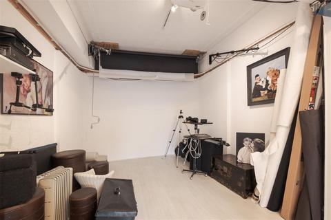 3 bedroom end of terrace house for sale, Abbey Road, Barrow-In-Furness