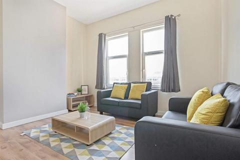 4 bedroom flat to rent, 86a BURLEY ROAD, LEEDS