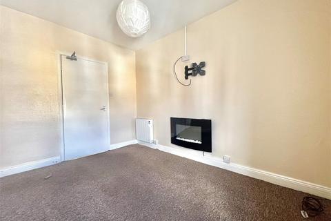 undefined, 2 Bed Second Floor Flat, Horsforth Avenue, Bridlington, YO15 3DG