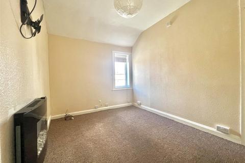 undefined, 2 Bed Second Floor Flat, Horsforth Avenue, Bridlington, YO15 3DG