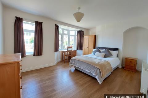 4 bedroom house share to rent, Lovell Road, Cambridge, CB4