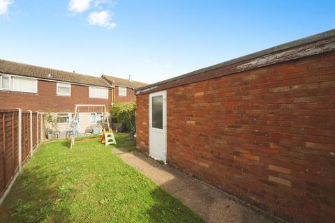 undefined, Julius Gardens, Luton