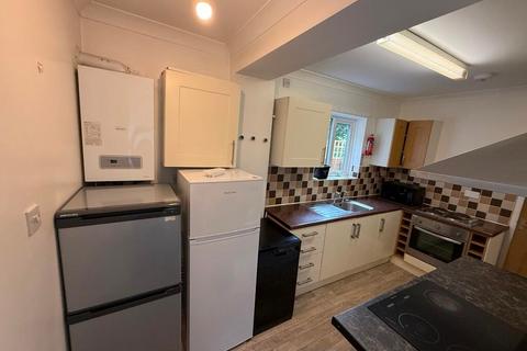 6 bedroom house to rent, Earlham Road, Norwich NR2